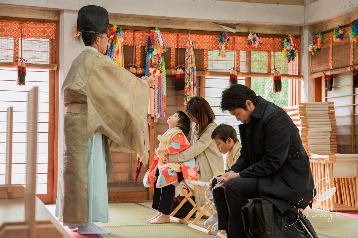 ◆御祈祷風景 – 兄妹の七五三撮影レポ –